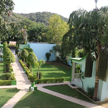 Ranthambhore Vatika Resort Савай Мадхопур Екстериор снимка